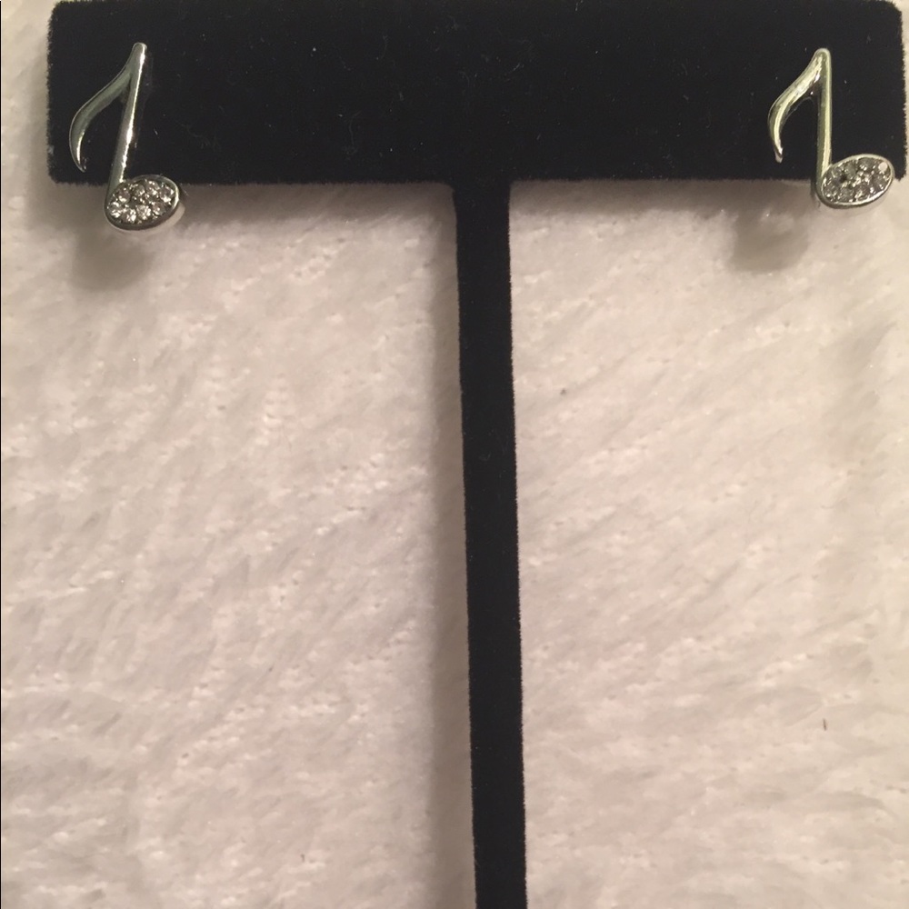 💰Cute musical note post earrings new